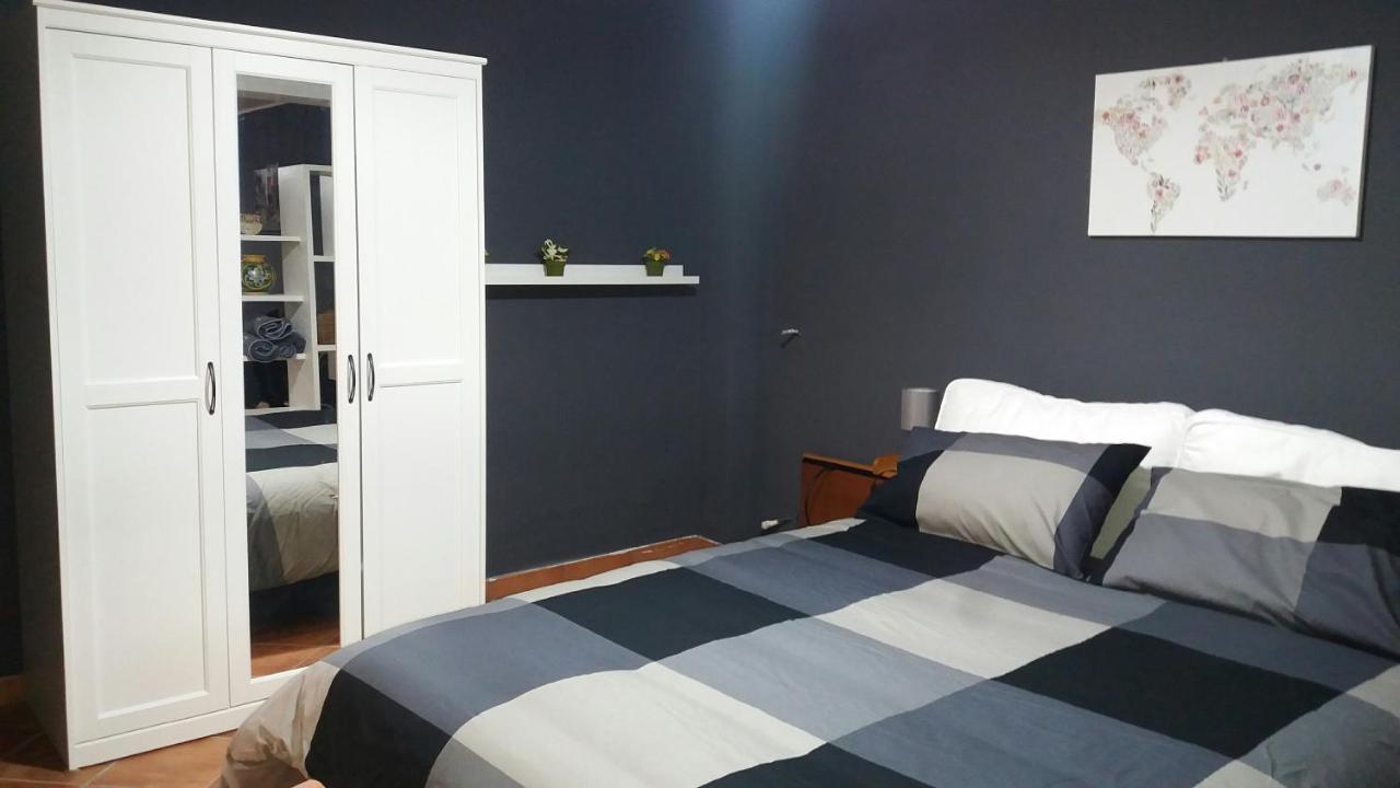 Il Loto Apartment Caltagirone Luaran gambar