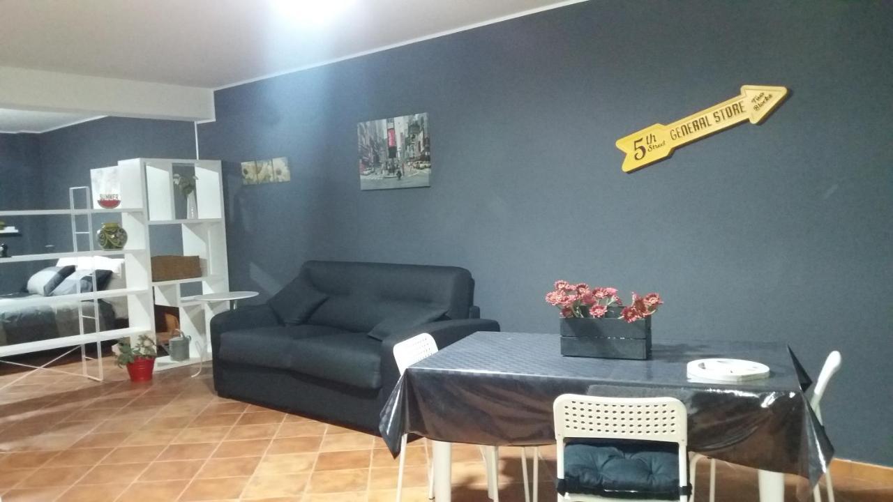 Il Loto Apartment Caltagirone Luaran gambar